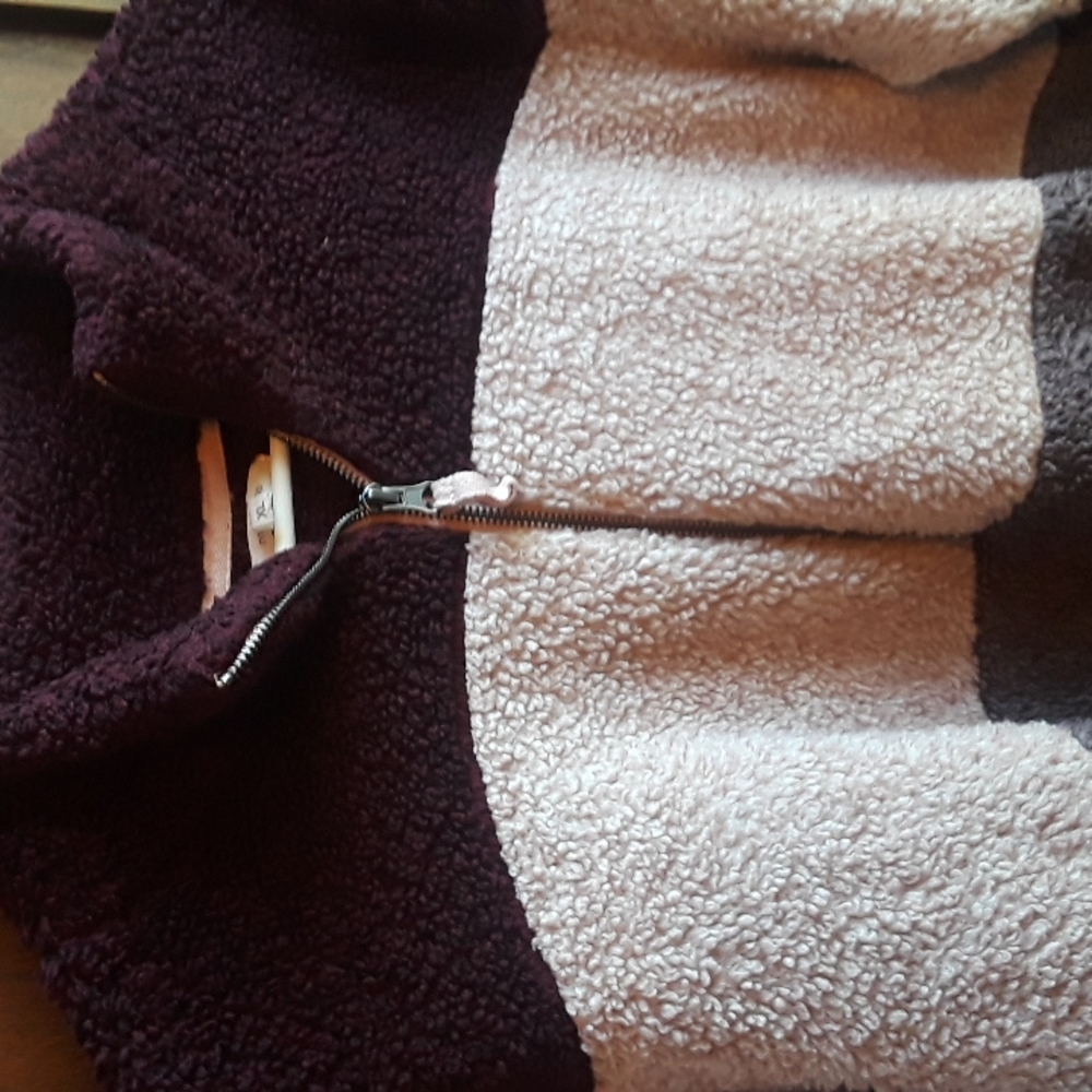 Maurices Size Xl Sherpa Colorblock Pullover - image 3